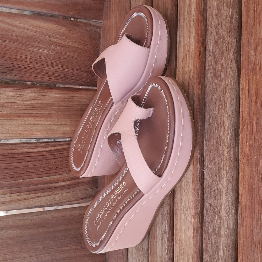 Donald J Pliner pink wedge sandal size 6